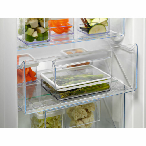 Встраиваемая морозильная камера Electrolux LUB3AE88S