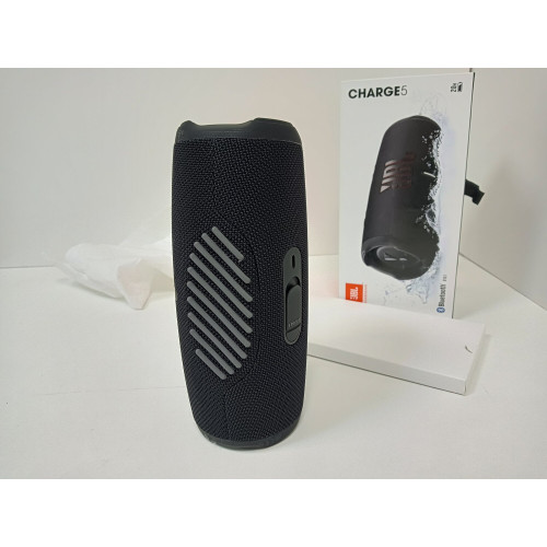 Портативная акустика JBL Charge 5 черный (JBLCHARGE5BLK)