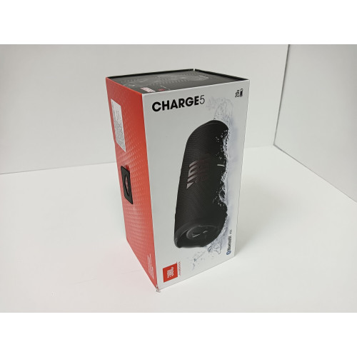 Портативная акустика JBL Charge 5 черный (JBLCHARGE5BLK)