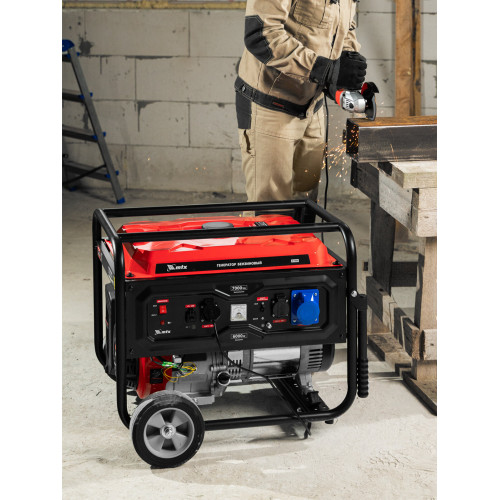 Генератор бензиновый MTX RS-9000 7 кВт, 230В, ручной стартер