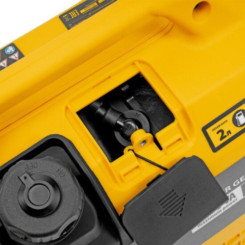 Генератор инверторный Denzel GS-1100iS 1,1 кВт, 230 В, закрытый корпус, ручной старт