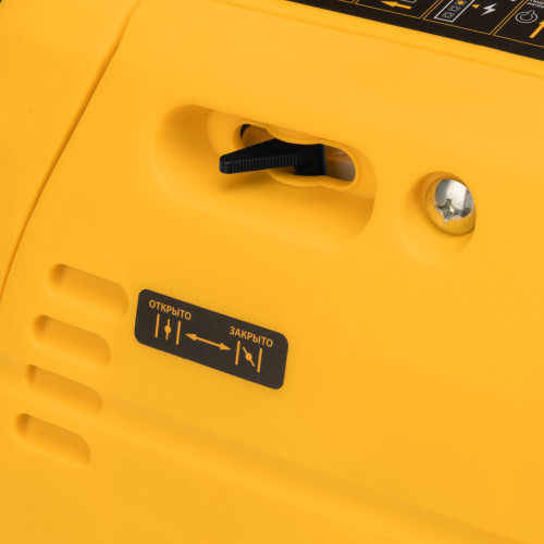 Генератор инверторный Denzel GS-2200iS 2,2 кВт, 230 В, закрытый корпус, ручной старт