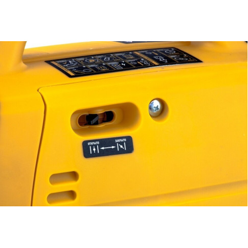 Генератор инверторный Denzel GS-2200iS 2,2 кВт, 230 В, закрытый корпус, ручной старт