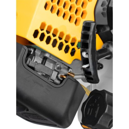 Триммер бензиновый Denzel DGT-52-PRO