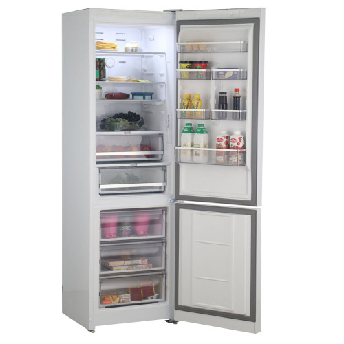 Холодильник HOTPOINT HDKP 8201I W инверторный белый