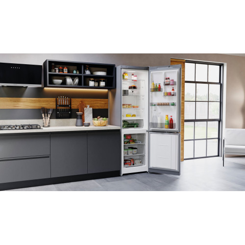 Холодильник Hotpoint HT 5200 C MX нерж