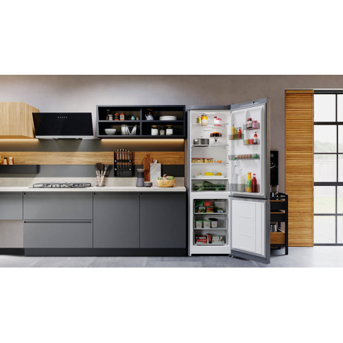 Холодильник Hotpoint HT 5200 C MX нерж