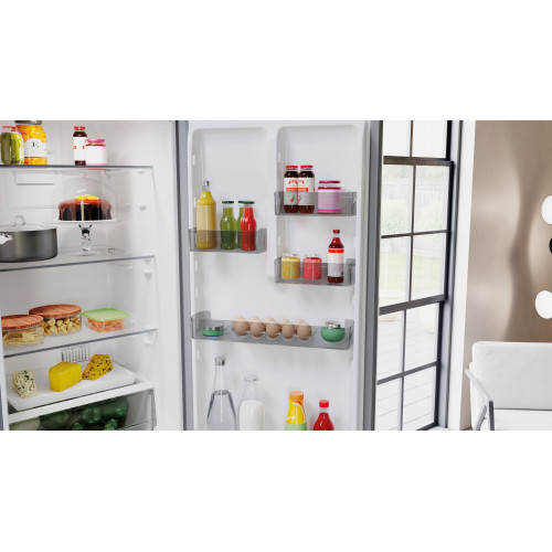 Холодильник Hotpoint HT 5200 C MX нерж