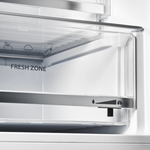 Холодильник KUPPERSBERG RFCN 2013 BG