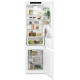 Холодильник Electrolux ENS8TE19S белый