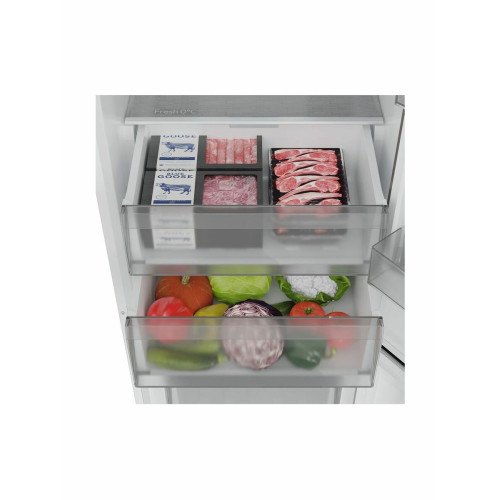 Холодильник Candy CFN6185WDC