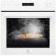 Духовой шкаф Electrolux EOB7S31V белый