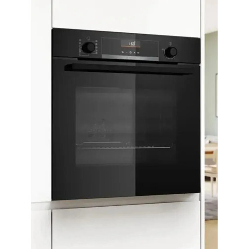 Духовой шкаф Bosch HBG536EB4 черный