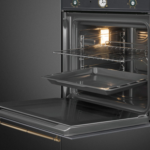 Духовой шкаф Smeg SF67C1AO 