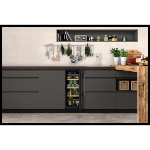 Винный шкаф встраиваемый Neff KU9202HF0