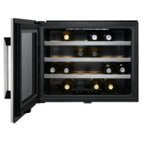 Винный шкаф Electrolux ERW0670A