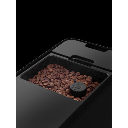 Кофемашина MAUNFELD MF-A8021CBK