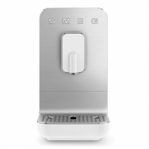 Кофемашина SMEG BCC11WHMEU матовый белый