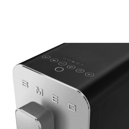 Кофемашина автоматическая SMEG BCC13BLMEU черно матовый