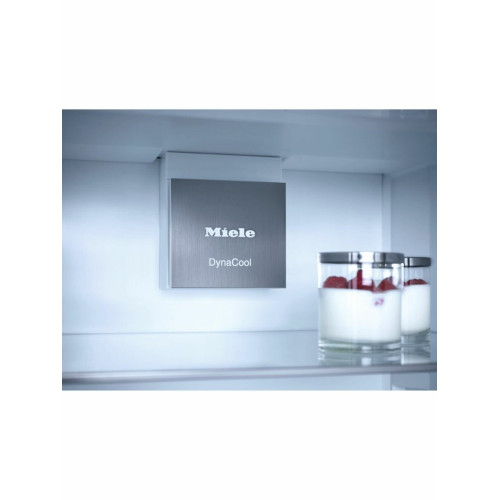 Встраиваемый холодильник Miele K 7737 D белый