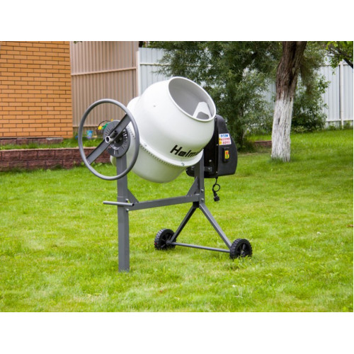 Бетономешалка HELMUT BM140