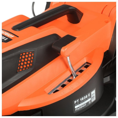 Газонокосилка Patriot PT1838E