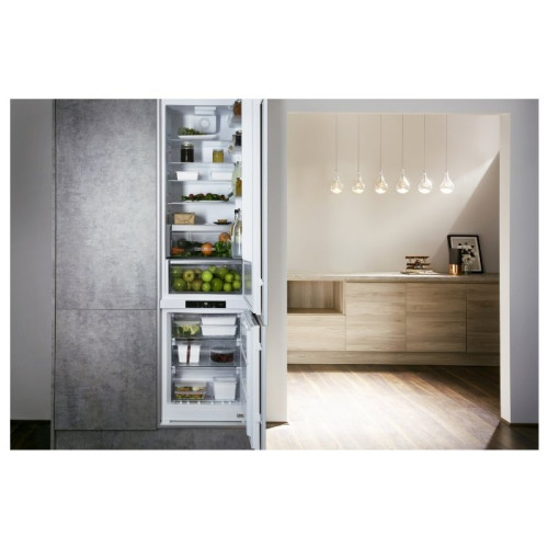 Холодильник Hotpoint-Ariston BCB 8020 AA F C O3