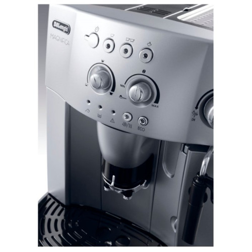 Кофемашина Delonghi ESAM 4200 S
