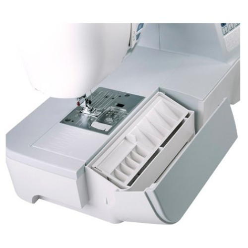 Швейная машина Janome SKYLINE S-3